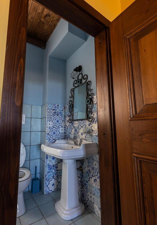 Castello Di Petecciano B&B Mosciano Sant'Angelo Bagian luar foto