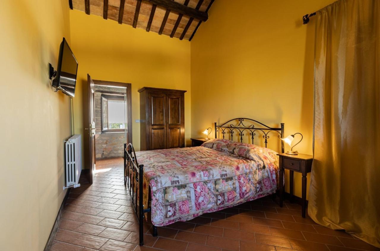 Castello Di Petecciano B&B Mosciano Sant'Angelo Bagian luar foto