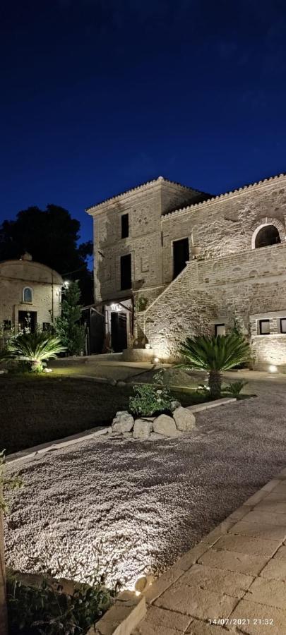 Castello Di Petecciano B&B Mosciano Sant'Angelo Bagian luar foto