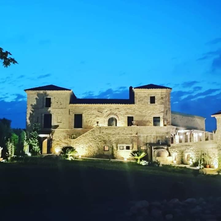 Castello Di Petecciano B&B Mosciano Sant'Angelo Bagian luar foto