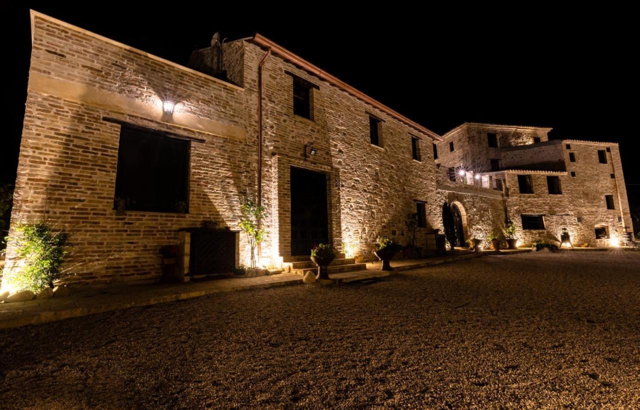 Castello Di Petecciano B&B Mosciano Sant'Angelo Bagian luar foto