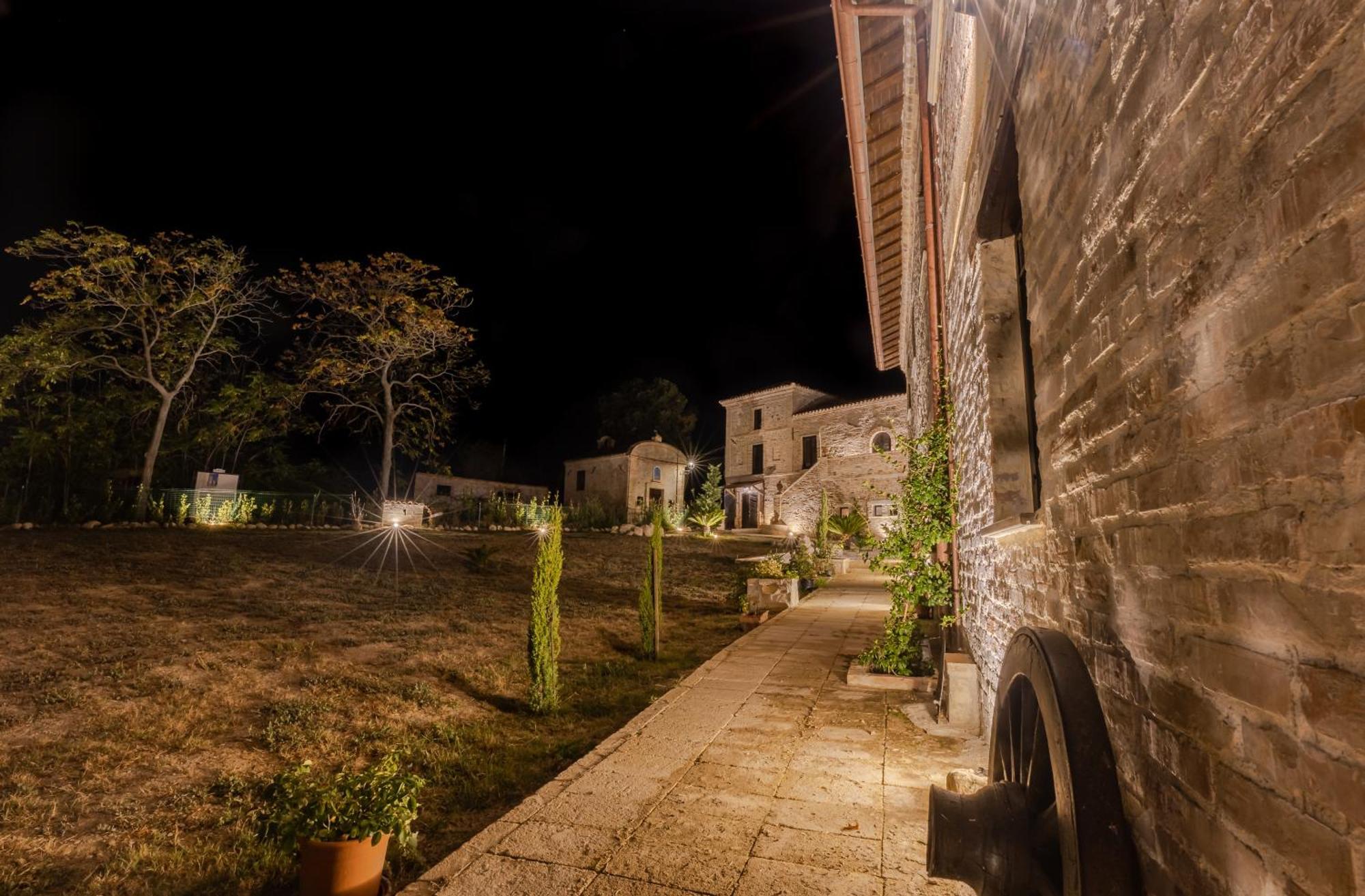 Castello Di Petecciano B&B Mosciano Sant'Angelo Bagian luar foto