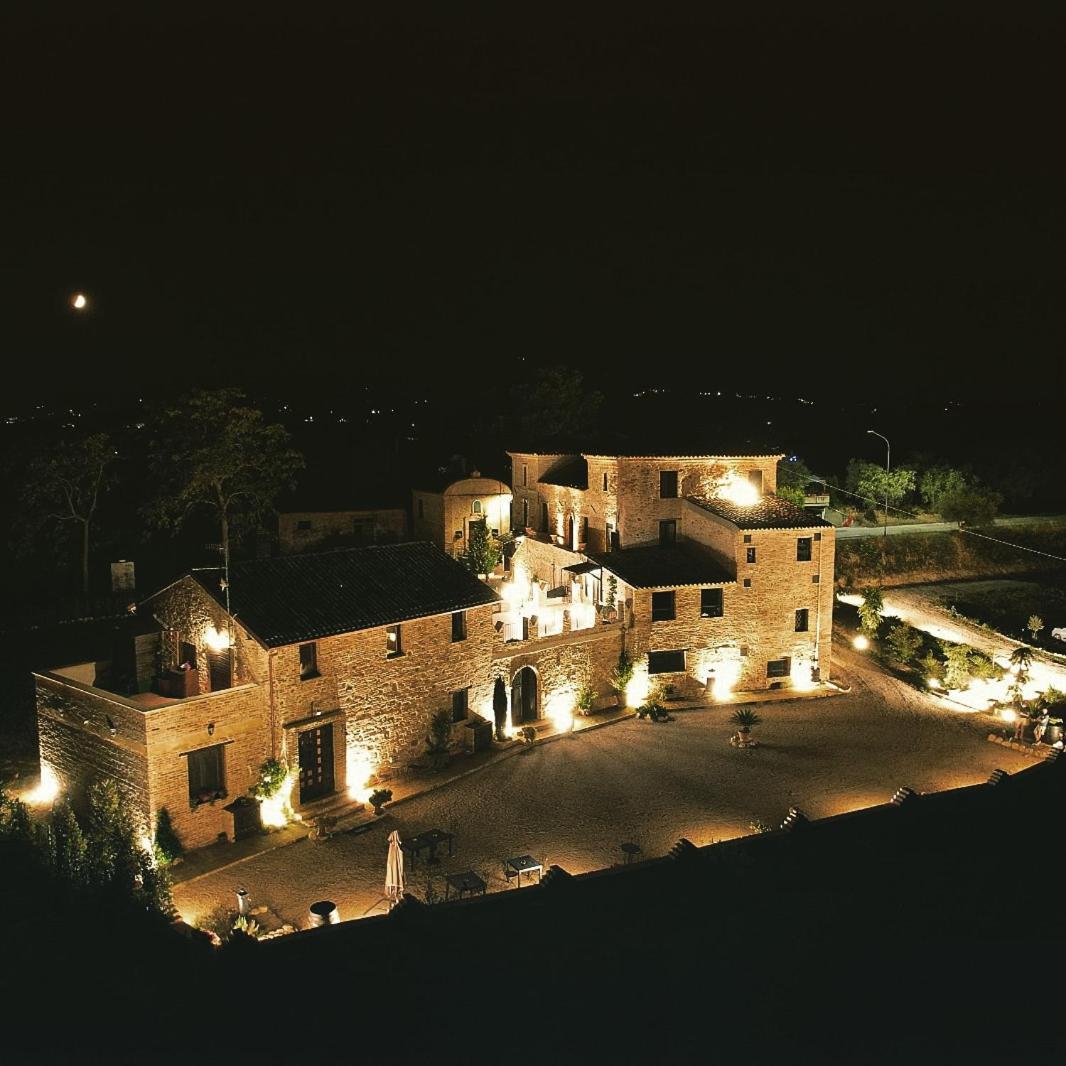 Castello Di Petecciano B&B Mosciano Sant'Angelo Bagian luar foto